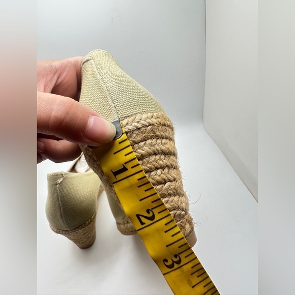 NWT Viscata Roses Canvas Wedge Pumps (U Cut) Sage Green Limited Edition EURO 36 - Picture 9 of 12